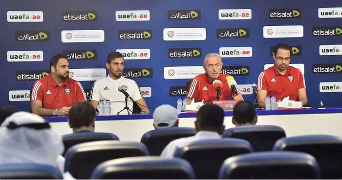 Pelatih timnas Uuni Emirat Arab, Bert van Marwijk.