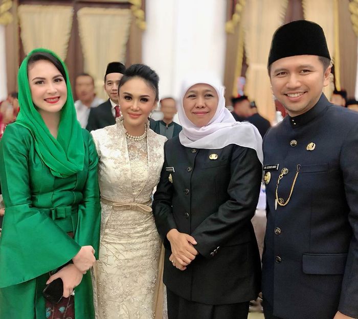 Kini Jadi Wakil Gubernur, Suami Arumi Bachsin Ternyata Bersuara Emas hingga Duet Bareng Yuni Shara!