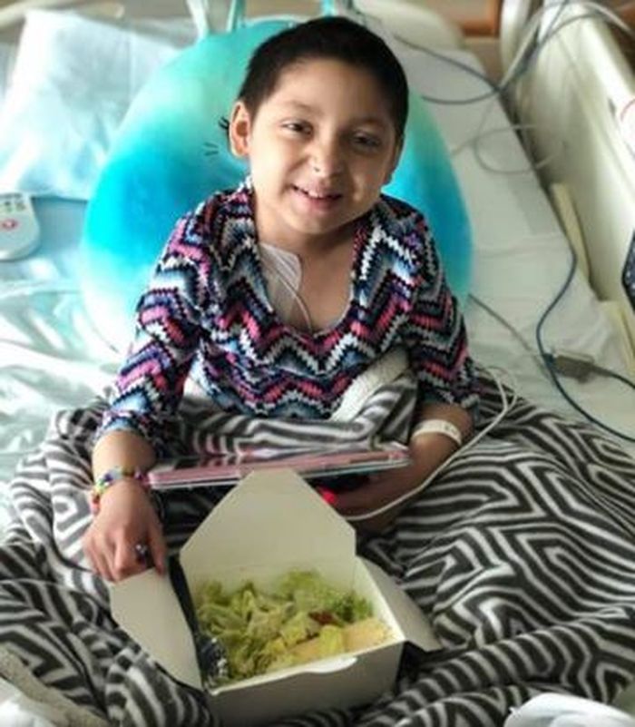 Zoe Figueroa berhasil mengalahkan kanker.