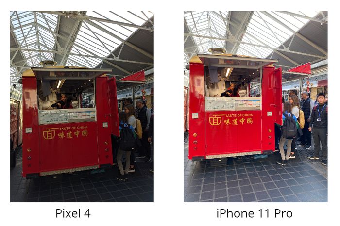 Perbandingan hasil foto Pixel 4 (kiri) dan iPhone 11 Pro (kanan)