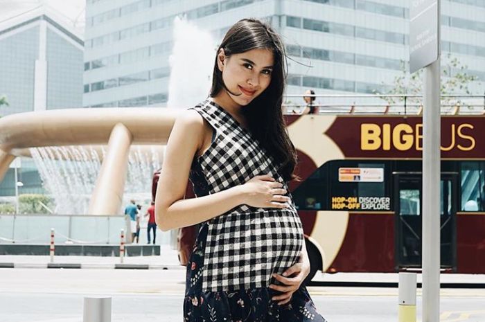 Syahnaz selalu tampil modis memesona
instagram.com/syahnazs