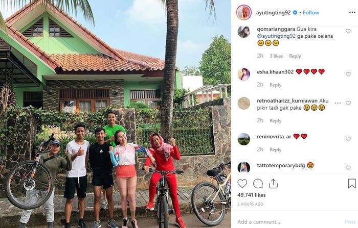 Komentar netizen karena pilihan celana Ayu Tingting