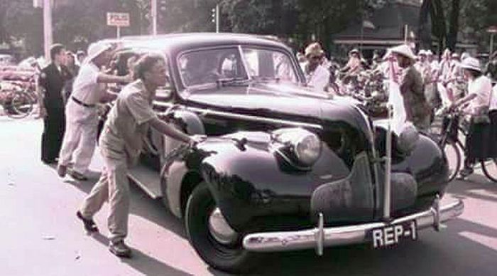 Mobil kepresidenan yang pertama