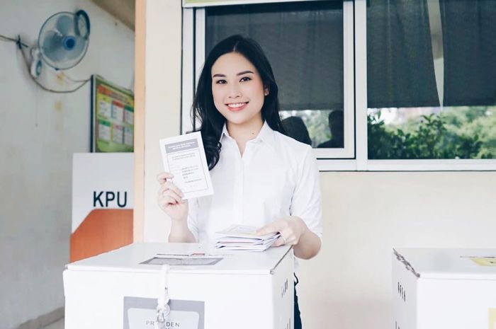 Angela Tanoesoedibjo yang selalu terlihat muda
