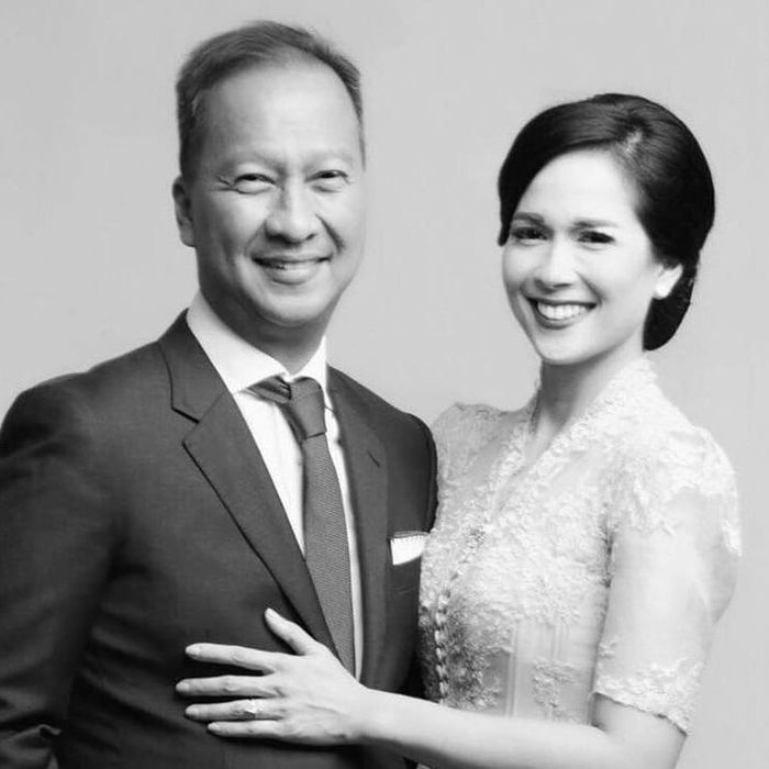 Loemongga Haoemasan dan suami