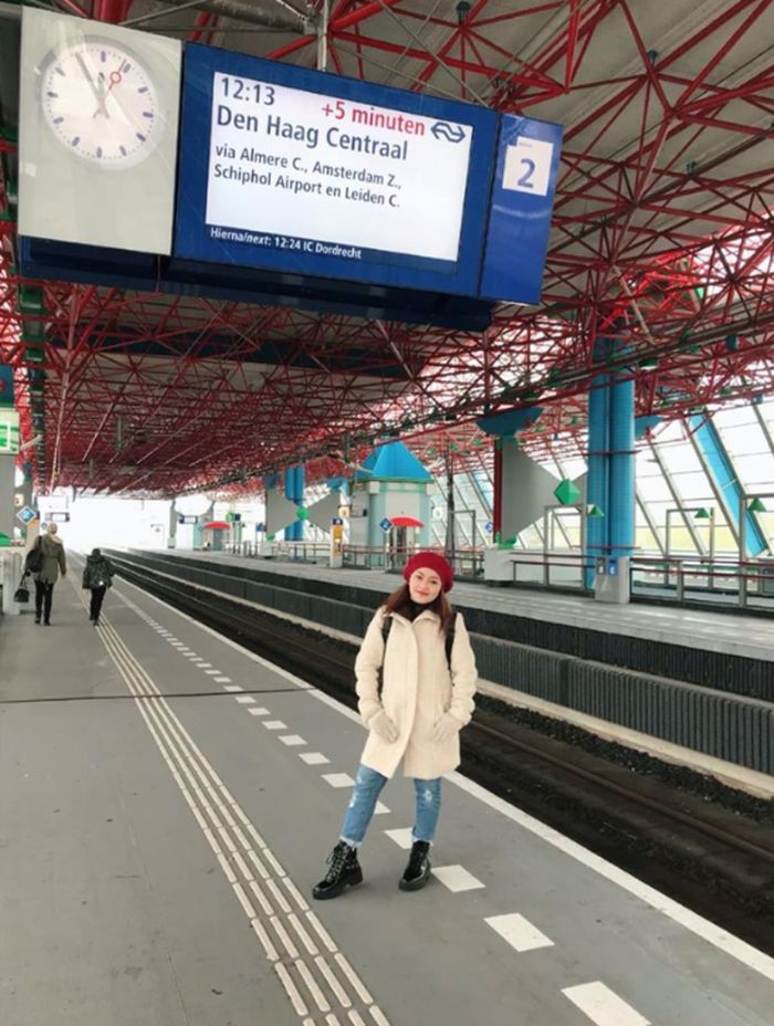 Mpok Alpa berada di Station Lelystad Centrum.