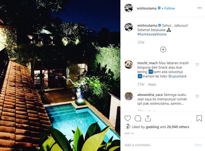 Balkon di rumah Wishnutama