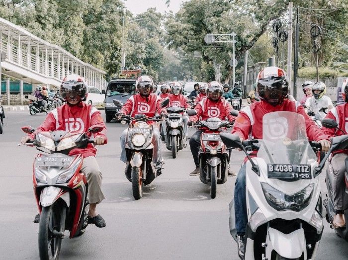 Konvoi driver aplikasi Bonceng