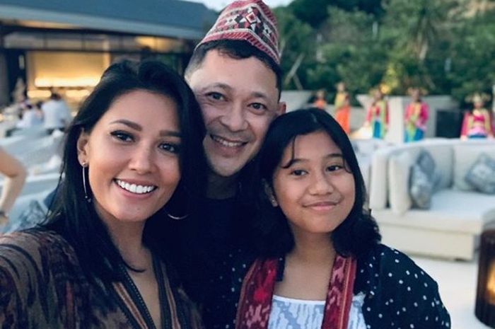 Keluarga Titi Rajo Bintang