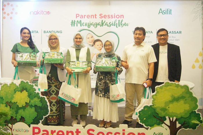 Parent Session #menjagakasihibu yang diselenggarakan Asifit dan Nakita.id di Makassar