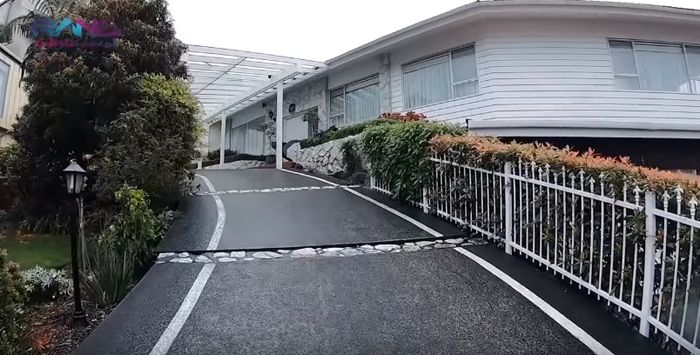 Tampak depan wisma duta Selandia Baru