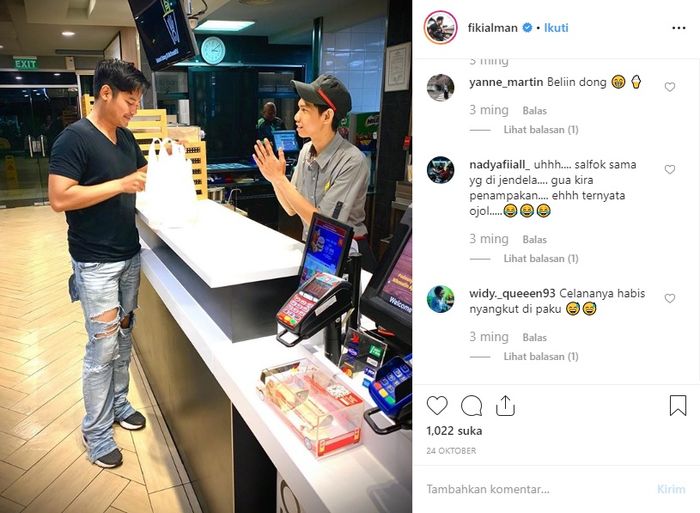 Penmapilan Fiki saat beli makan yang jadi sorotan