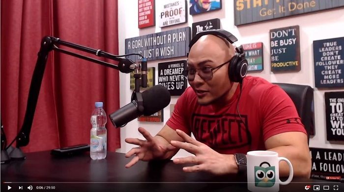 Deddy Corbuzier saat mewawancarai Novel Baswedan di Channel Youtubenya