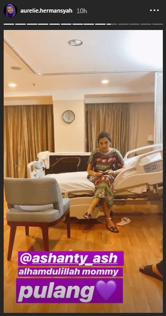 Aurel mengungkapkan rasa senangnya Ashanty bisa kembali pulang