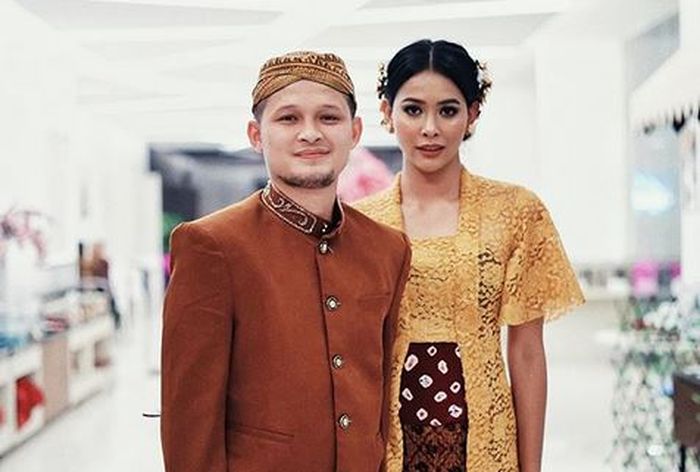 Bunga Jelitha dan Syamsir Alam.