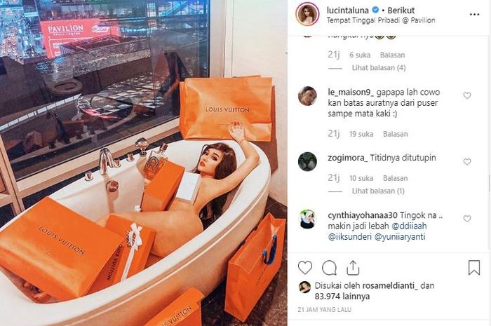 Lucinta Luna pamer foto tanpa busana
