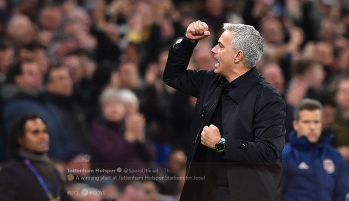 Pelatih Tottenham Hotspur, Jose Mourinho, dalam laga Liga Champions melawan Olympiacos, di Tottenham Hotspur Stadium, 26 November 2019.