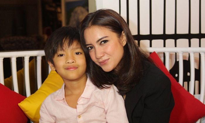 Tia Ivanka dan Anaknya