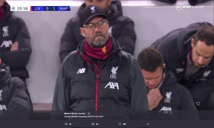 Ekspresi pelatih Liverpool, Juergen Klopp usai pemain terbaik Belgia cetak gol dalam laga lanjutan Liga Champions 2019-2020.