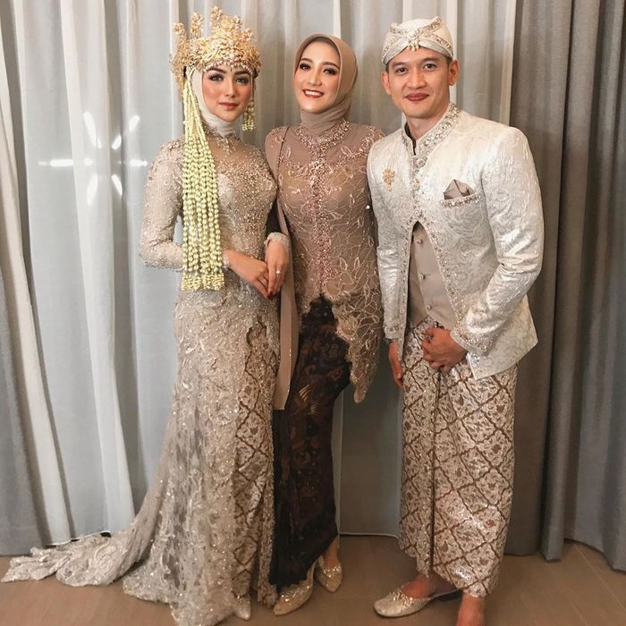 Citra Kirana & Rezky Aditya Resmi Menikah, Ini Tampilan ...