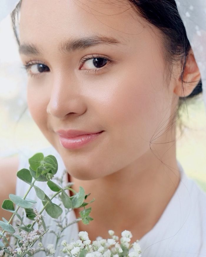 Tren Makeup 2020 Lengkap: Complexion Ringan Jadi Tren, Ini Cara Agar Tetap Terlihat Flawless