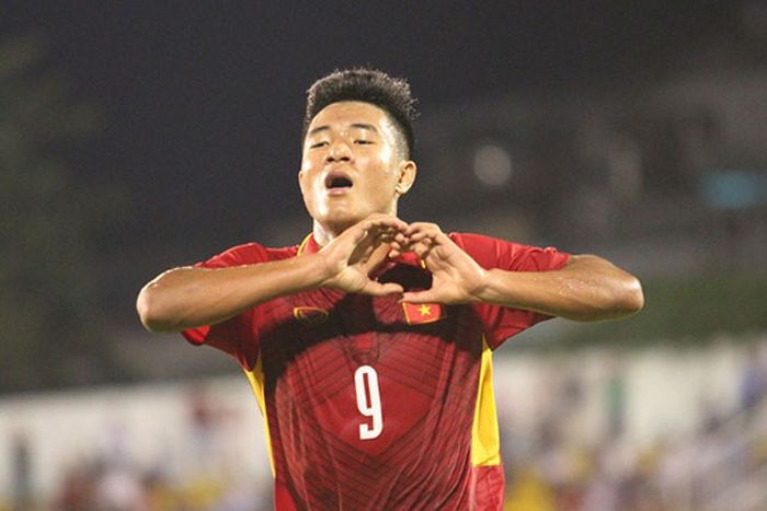 Penyerang timnas U-22 Vietnam, Ha Duc Chinh, merayakan gol yang dicetaknya ke gawang Kamboja pada semifinal SEA Games 2019.