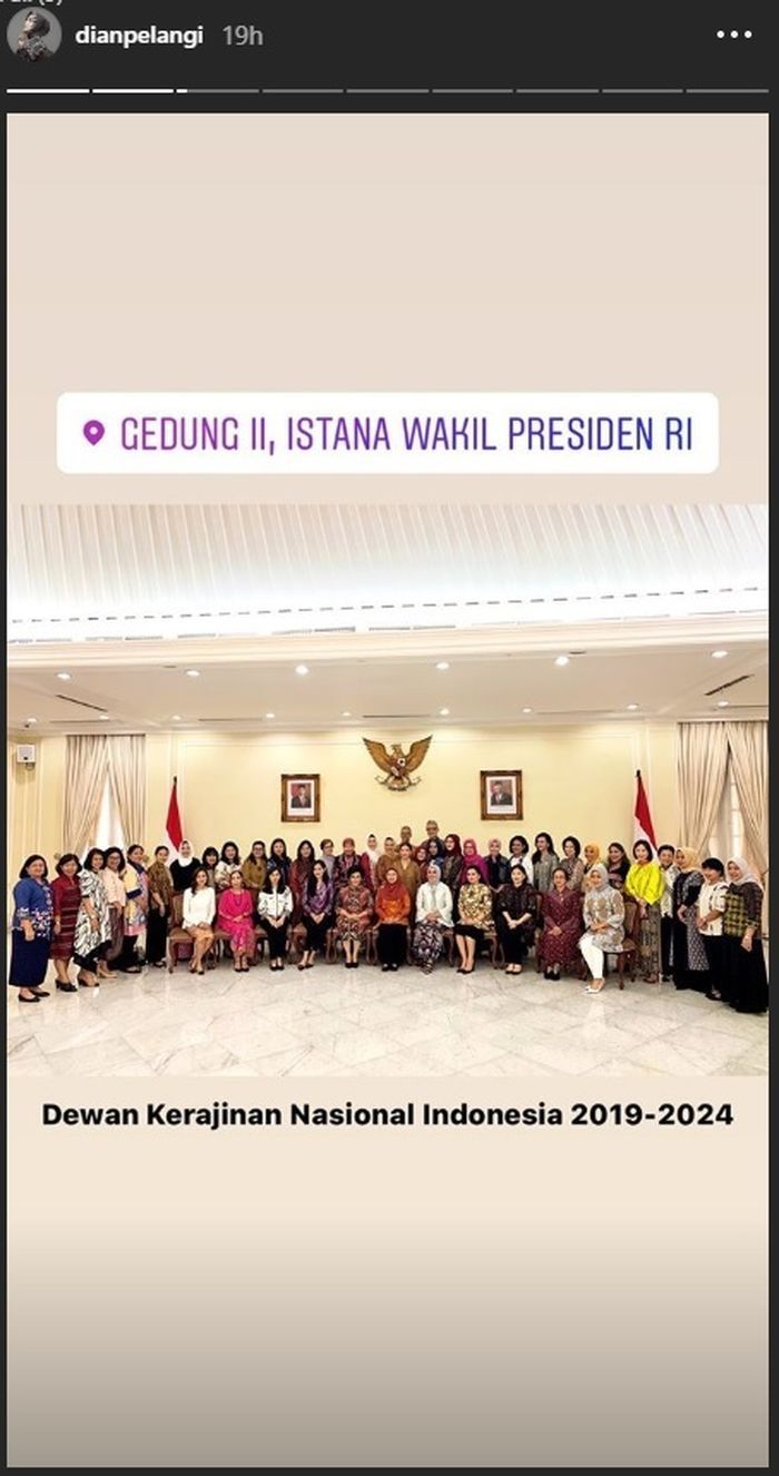 Unggahan Instagram Dian Pelangi