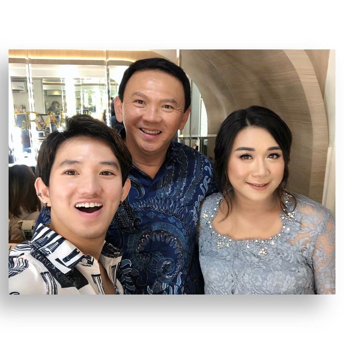 Puput tampil cantik bak puteri Solo