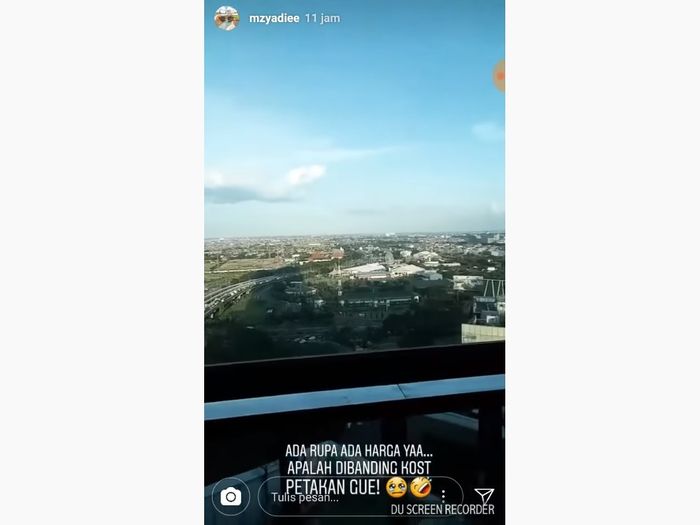 Pemandangan dari Rumah Selir Ari Askhara