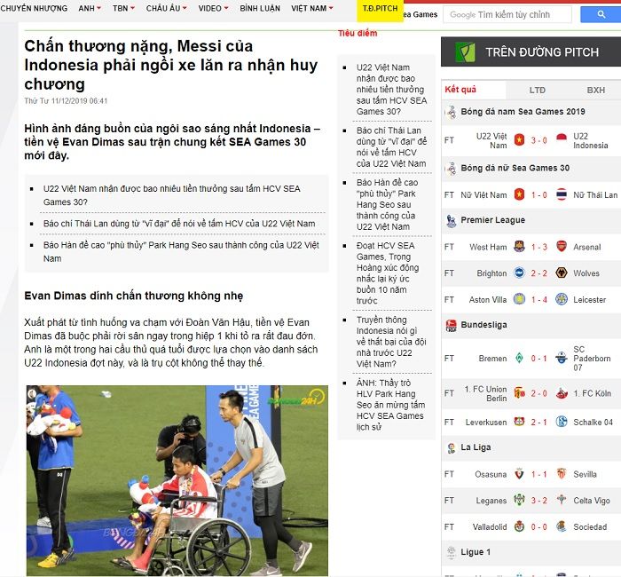Pemberitaan media Vietnam, Bongda24h.vn yang menyorot momen Evan Dimas menggunakan kursi roda saat penerimaan medali SEA Games 2019.