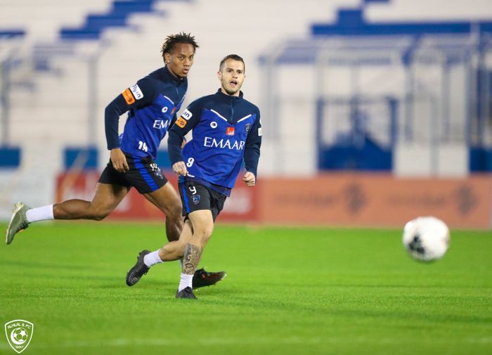 Sebastian Giovinco berlatih bersama Al-Hilal menjelang laga babak kedua Piala Dunia Klub 2019 di Qatar.