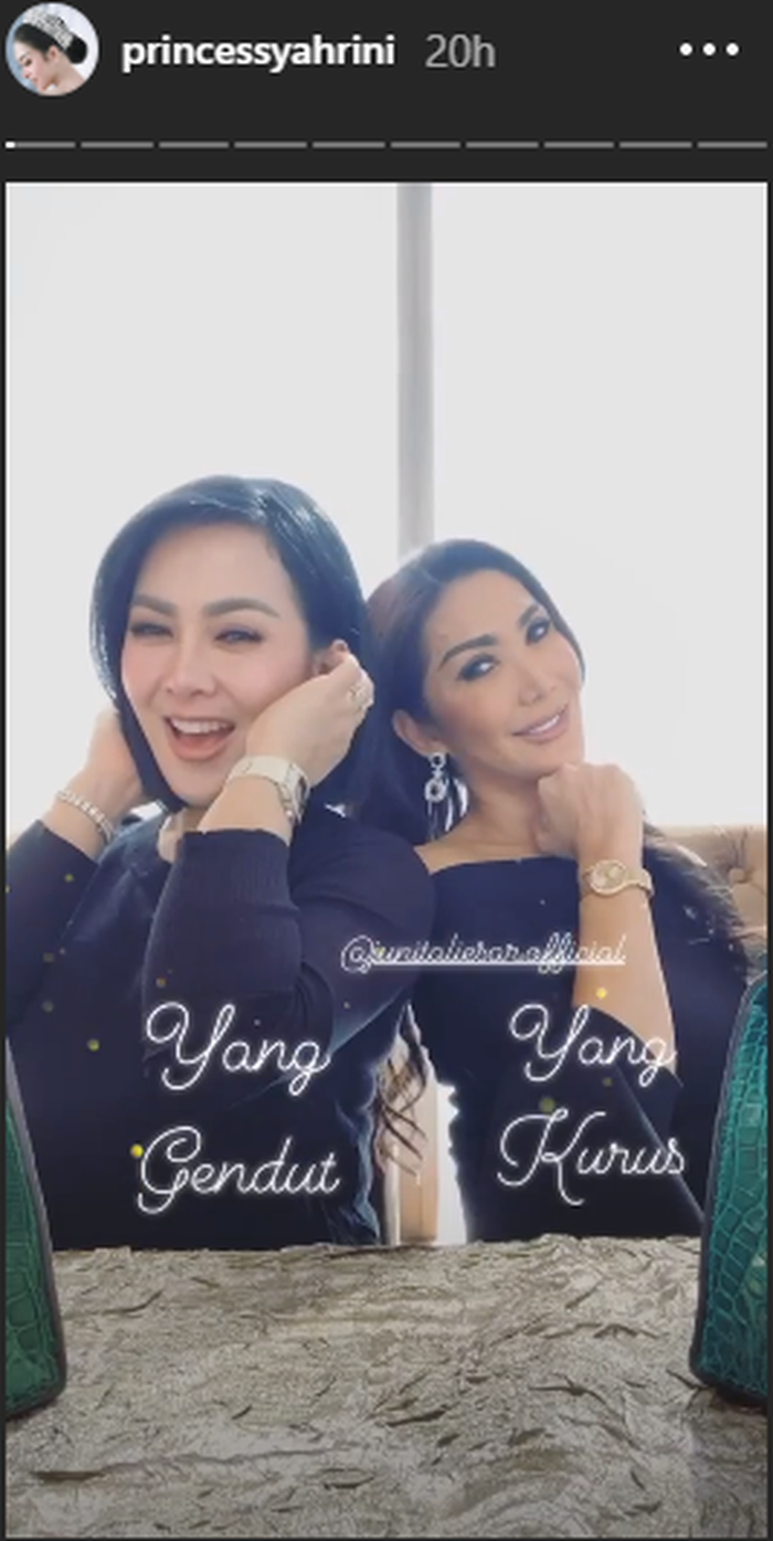 Tampilan Syahrini saat akui dirinya gendut ketika berfoto bersama Junita Liesar