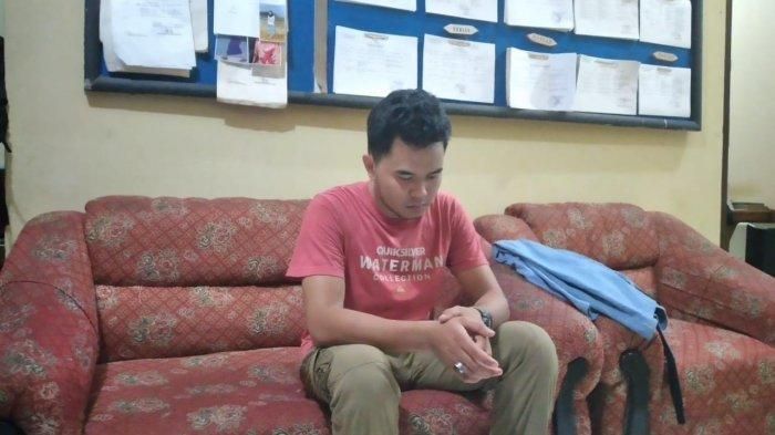 Ridhoyatul Khaer (20) pasca menghabisi nyawa kekasihnya Asmaul Husna (21) dibekuk polisi.