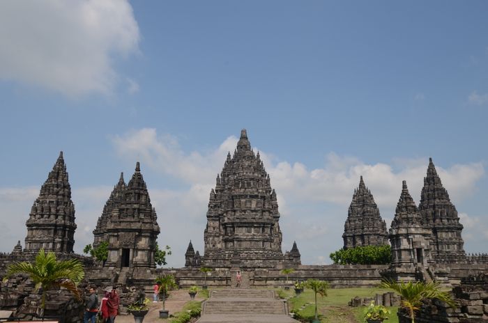 Peninggalan Sejarah Hindu di Indonesia Beserta Contohnya - Semua