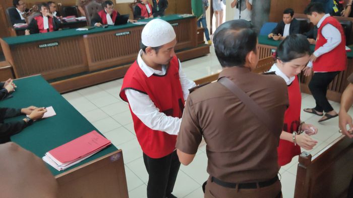 Zul Zivilia saat sidang putusan kasus penyalahgunaan narkoba di Pengadilan Negeri Jakarta Utara pada Rabu (18/12/2019).