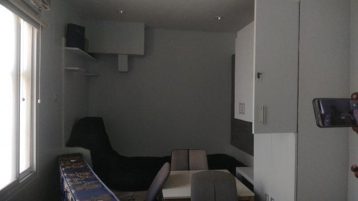 Kondisi kamar Setnov dari dalam.