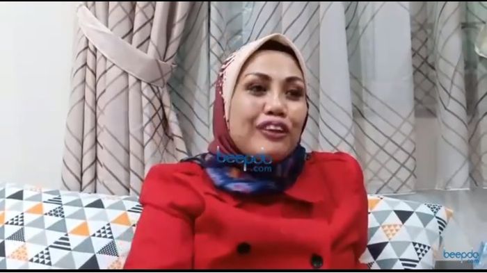 Elly Sugigi akui dirinya bertangan dingin
