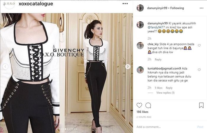 Model baju asli dari merek ternama