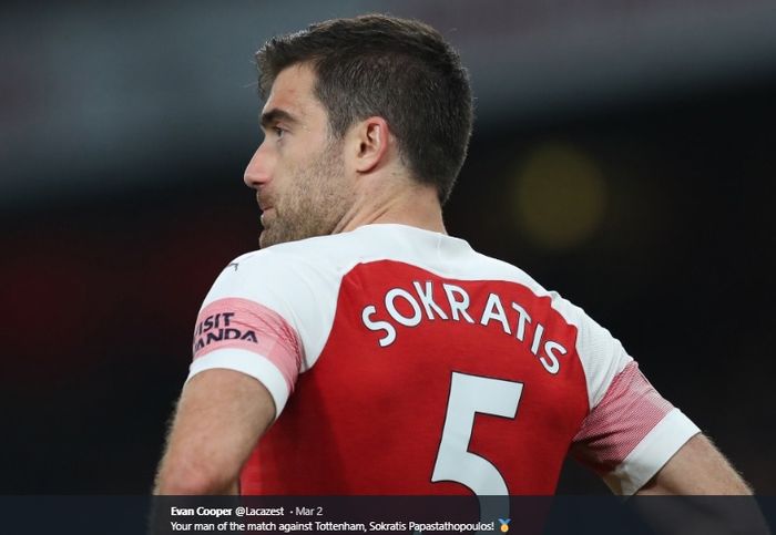 Bek tengah Arsenal, Sokratis Papastathopoulos.