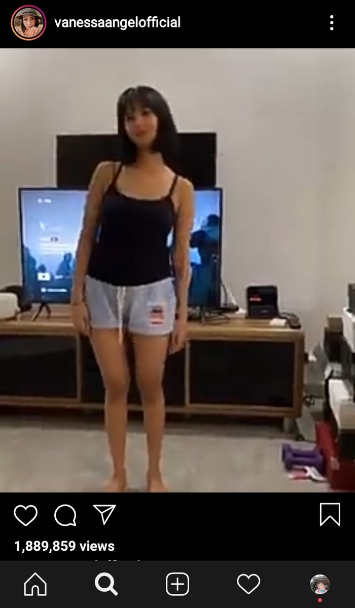 Unggahan Video Vanessa Angel 