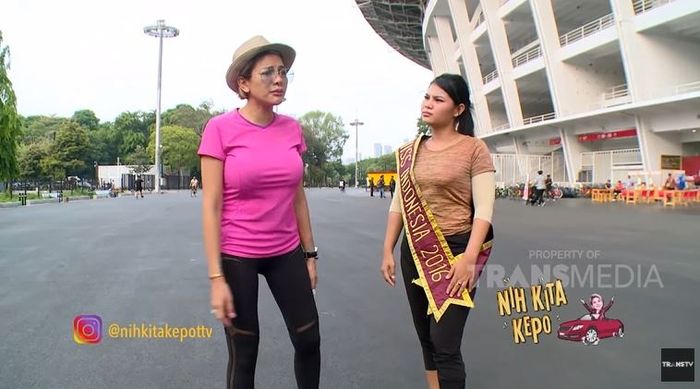 Meldi ketahuan tak lancar berbicara bahasa Inggris.