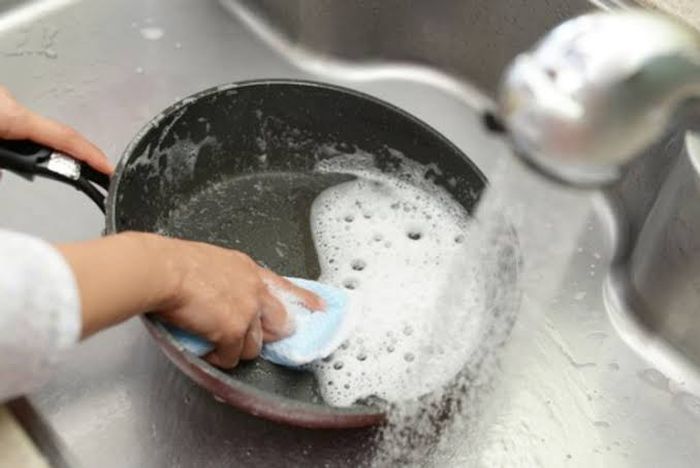 Jangan Lagi Cuci Benda Ini Pakai Sabun Cuci Piring, Jika Tak Ingin