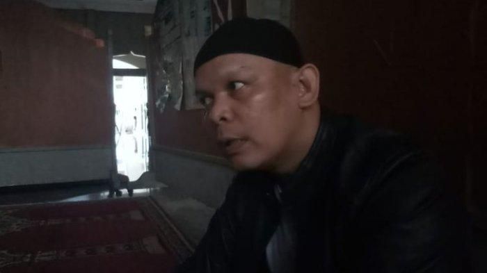 Muhammad Zaini saat ditemui di posko banjir Cipinang Melayu, Jakarta Timur, Rabu (1/1/2020)