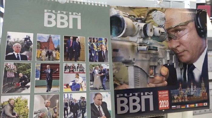 Kalender menunjukkan Putin bekerja dengan berbagai pemimpin dunia internasional