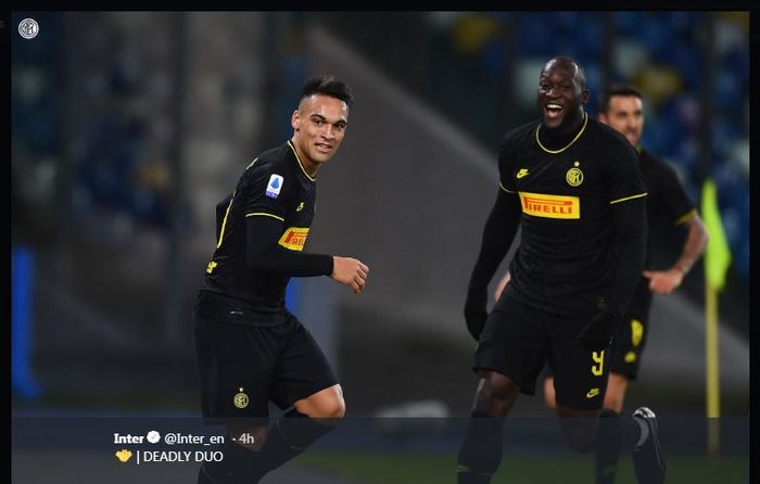 Lautaro Martinez (kiri) dan Romelu Lukaku, pasangan mematikan di lini depan Inter Milan.