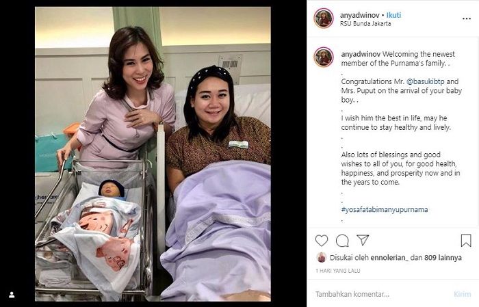 Potret Puput Nastiti Devi saat dijenguk Anya Dwinov usai lahirkan anak Ahok