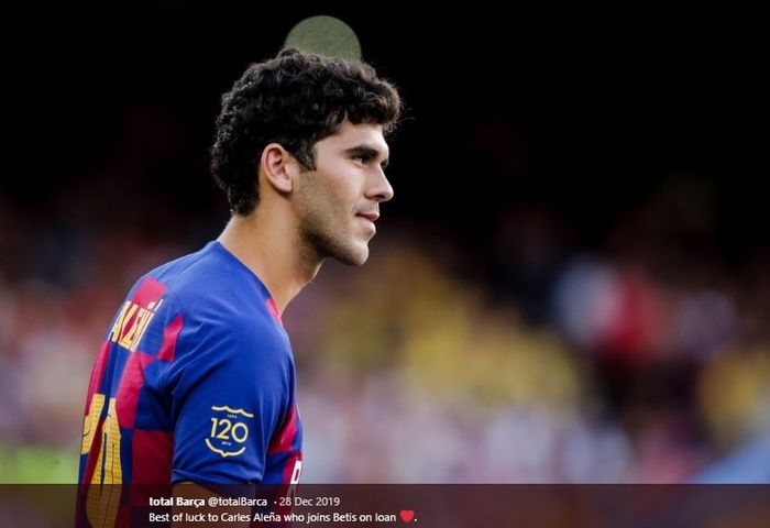 Gelandang tengah muda milik Barcelona, Carles Alena.