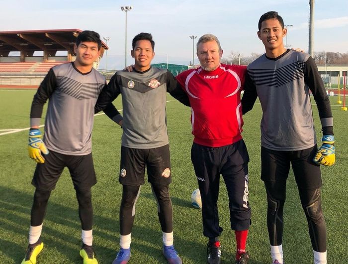 TRIO GARUDA SELECT DILATIH PELATIH KIPER TIM SENIOR COMO