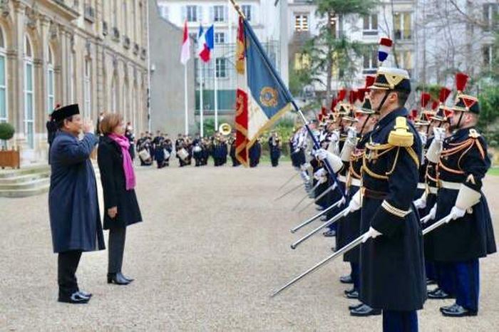 Pertemuan bilateral  Menteri Pertahanan Prabowo Subianto dengan Menteri Pertahanan Prancis, Florence Parly di Prancis, Senin (14/1/2020) 