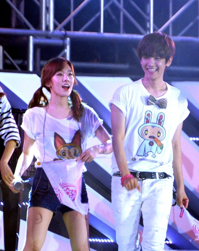 Taeyeon ‘SNSD’ dan Baekhyun ‘EXO’
 